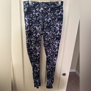 Gaian leggings. Black with pink and light blue design